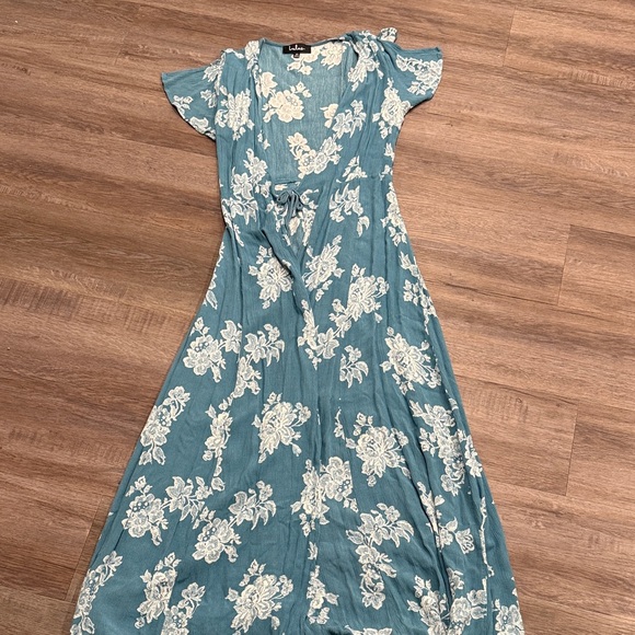 Lulu’s Blue Maxi Dress - Picture 3 of 4